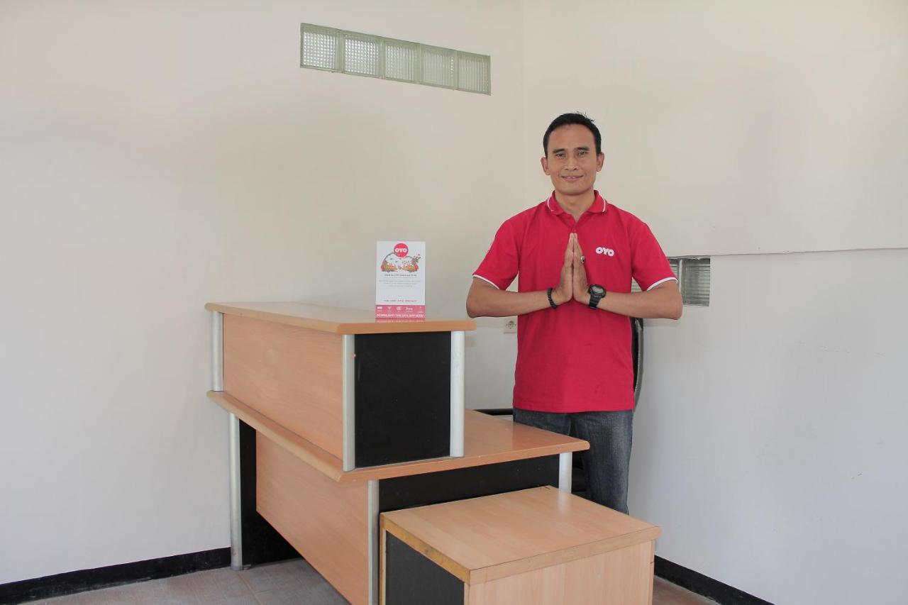 Oyo 222 M@Jayakarta Hotel Ngoại thất bức ảnh